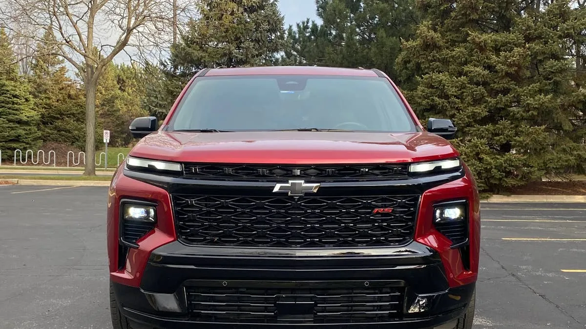 GM знайшла причину, чому Traverse, Acadia й Enclave застрягають на першій передачі