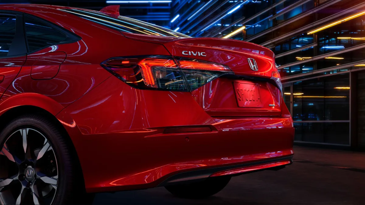 Honda Civic 2026 від $27 768: чому за вартістю володіння він обійшов кросовери