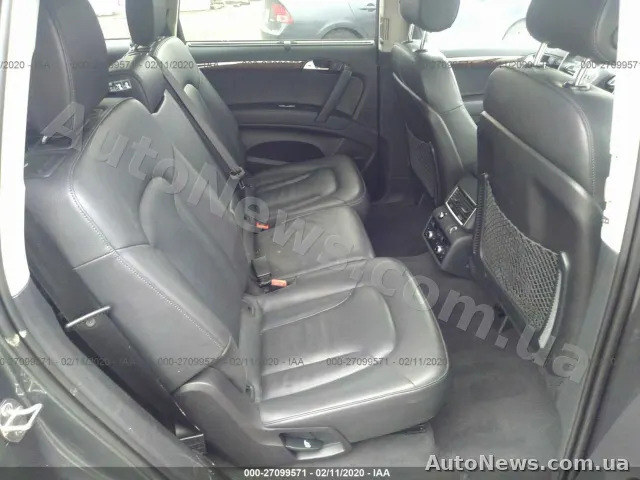 2015 Audi Q7 — photo 8 (iaai)
