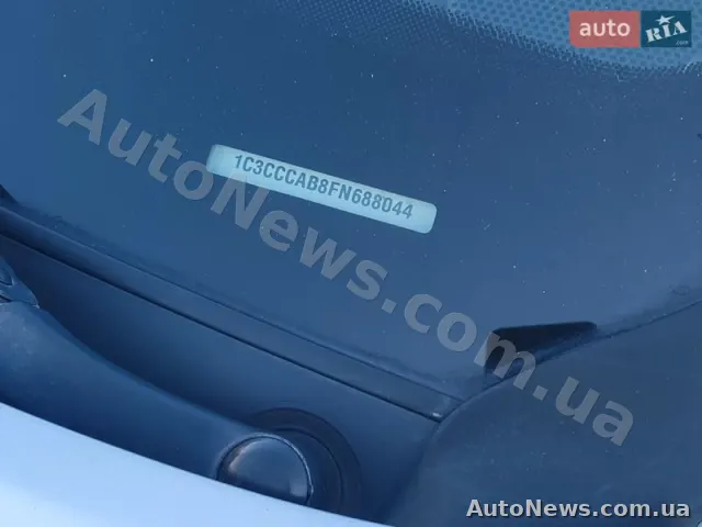 2015 Chrysler 200 — фото 10 (autoria)