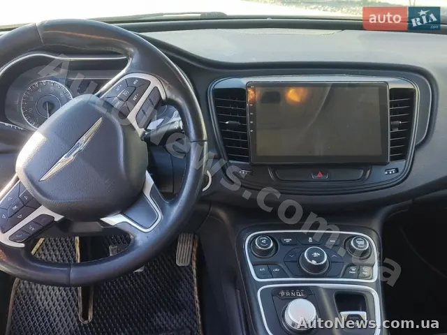 2015 Chrysler 200 — фото 14 (autoria)