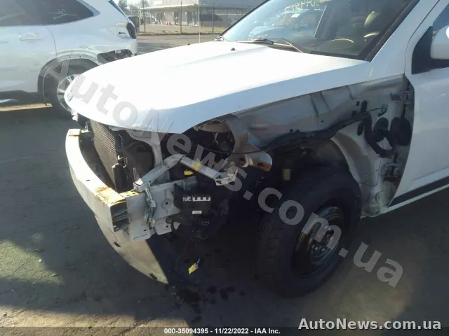 2015 Jeep Compass — фото 6 (iaai)