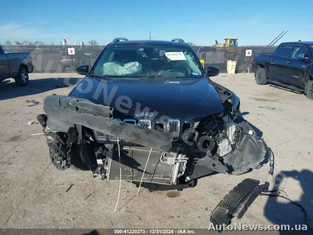 2019 Jeep Cherokee, VIN 1C4PJLDB8LD577123, госномер КА2192ТС — фото 28 (iaai)