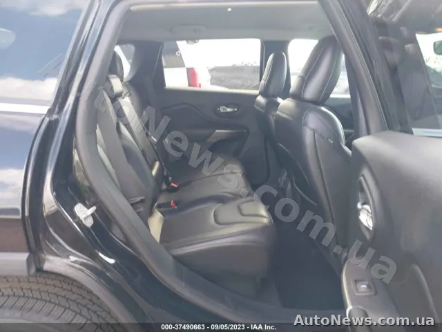 2019 Jeep Cherokee, VIN 1C4PJLDB8LD577123, госномер КА2192ТС — фото 8 (iaai)