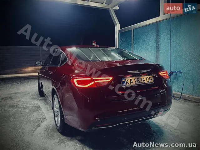 2014 Chrysler 200, VIN 1C3CCCABXFN639945, госномер КА2826ОР — фото 5 (autoria)