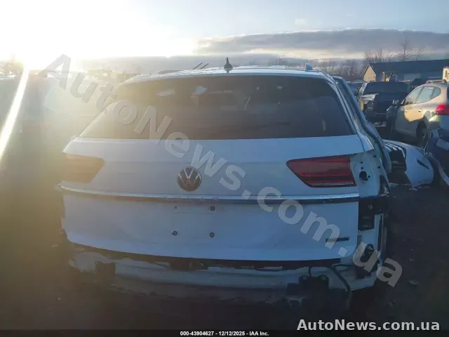 2020 Volkswagen Atlas Cross Sport, VIN 1V2GC2CA2LC213264 — фото 17 (iaai)