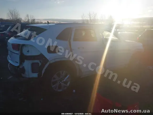 2020 Volkswagen Atlas Cross Sport, VIN 1V2GC2CA2LC213264 — фото 23 (iaai)