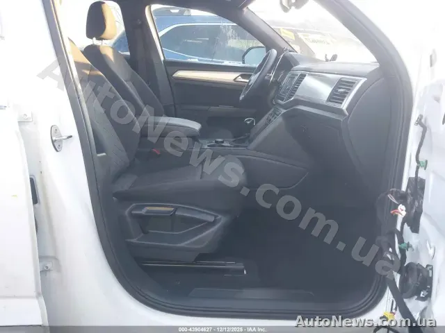 2020 Volkswagen Atlas Cross Sport, VIN 1V2GC2CA2LC213264 — фото 24 (iaai)