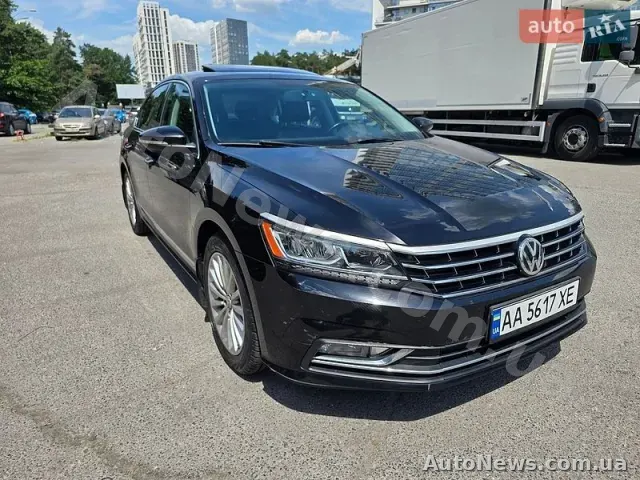 2016 Volkswagen Passat, VIN 1VWBT7A35GC057673, plate АА5617ХЕ — photo 10 (autoria)