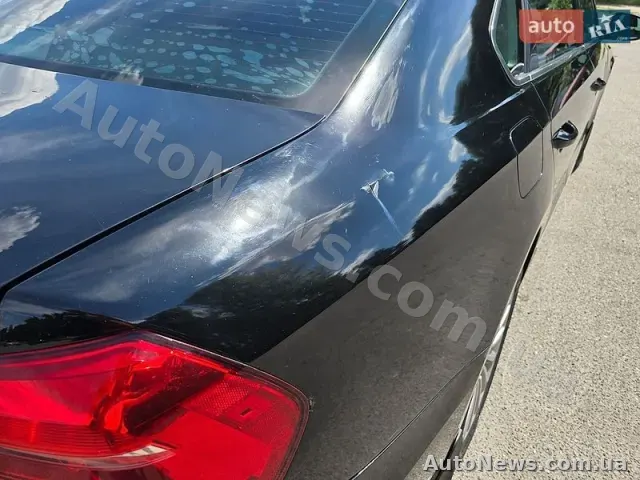 2016 Volkswagen Passat, VIN 1VWBT7A35GC057673, plate АА5617ХЕ — photo 12 (autoria)