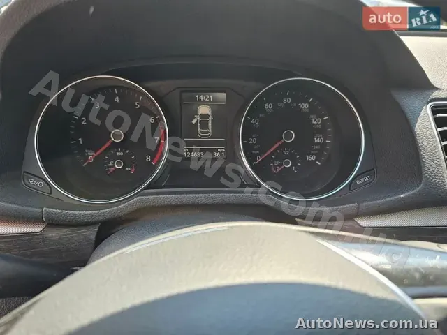 2016 Volkswagen Passat, VIN 1VWBT7A35GC057673, plate АА5617ХЕ — photo 18 (autoria)