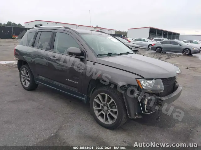 2015 Jeep Compass — фото 1 (iaai)