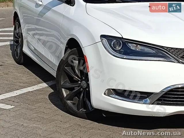 2014 Chrysler 200 — zdjęcie 1 (autoria)