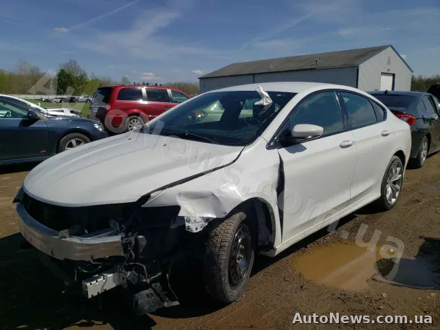 2015 Chrysler 200 — zdjęcie 2 (copart)