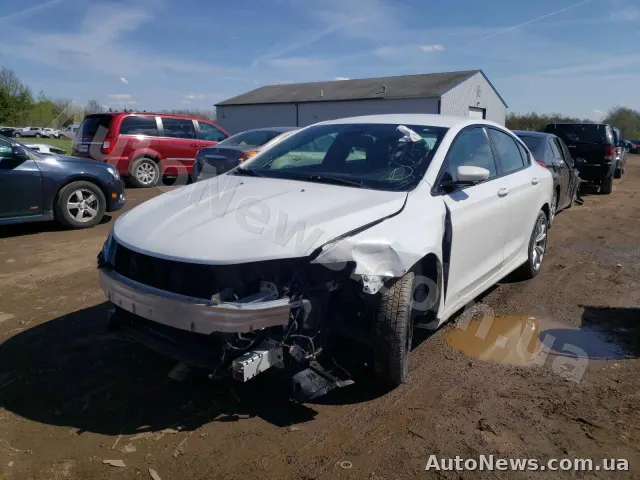 2015 Chrysler 200 — zdjęcie 9 (copart)