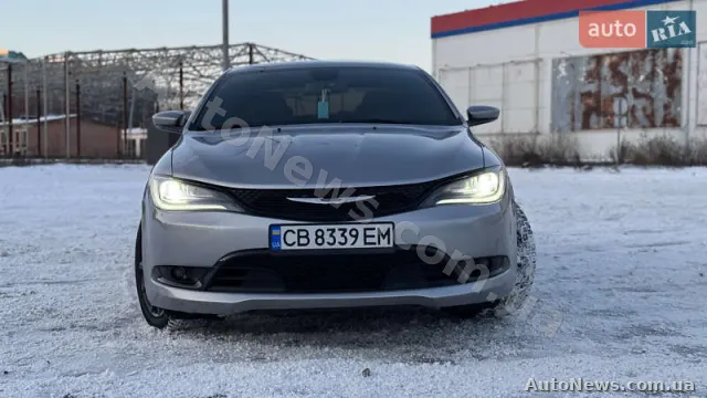 2015 Chrysler 200 — zdjęcie 14 (autoria)
