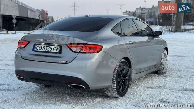 2015 Chrysler 200 — zdjęcie 17 (autoria)