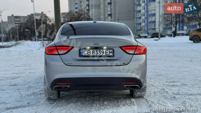 2015 Chrysler 200 — zdjęcie 18 (autoria)