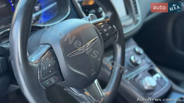 2015 Chrysler 200 — zdjęcie 27 (autoria)