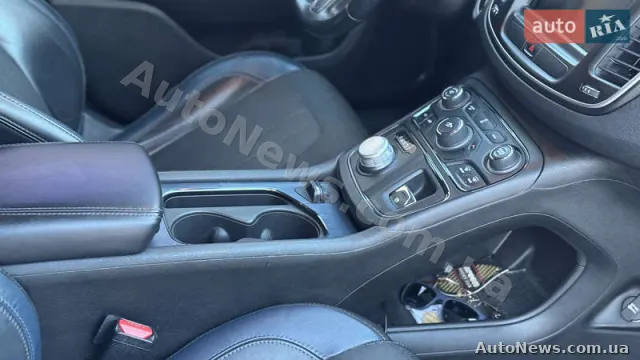 2015 Chrysler 200 — zdjęcie 50 (autoria)
