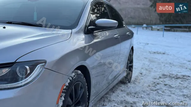 2015 Chrysler 200 — zdjęcie 6 (autoria)