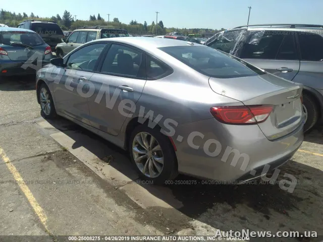 2015 Chrysler 200 — zdjęcie 3 (iaai)
