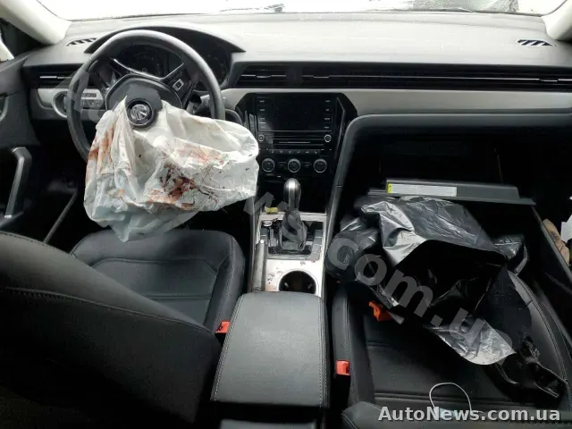 2020 Volkswagen Passat, VIN 1VWSA7A33LC019651 — фото 20 (copart)