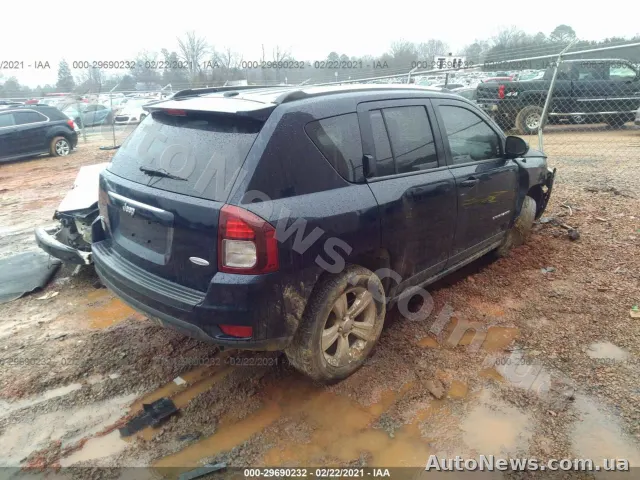 2014 Jeep Compass — photo 4 (iaai)