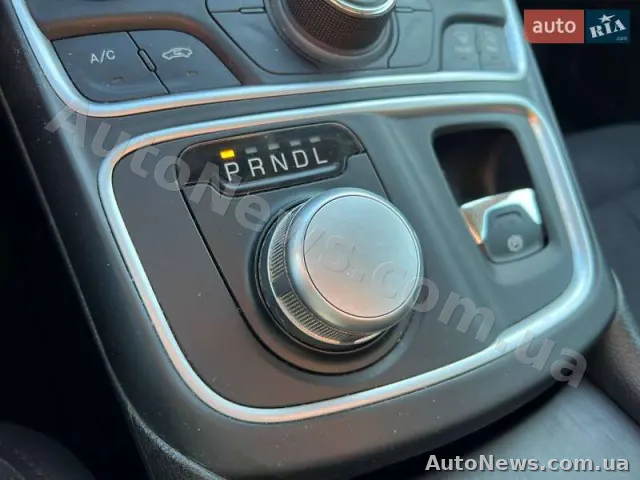 2014 Chrysler 200 — zdjęcie 30 (autoria)