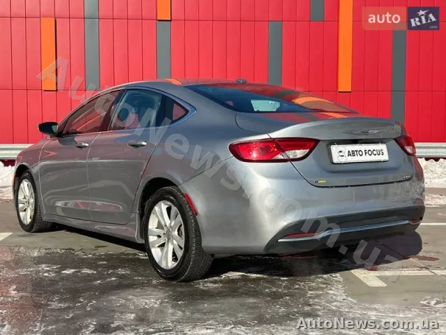 2014 Chrysler 200 — zdjęcie 37 (autoria)