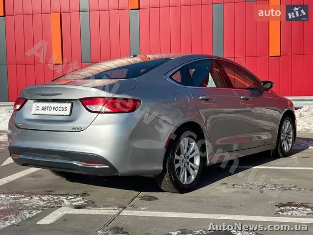 2014 Chrysler 200 — zdjęcie 40 (autoria)