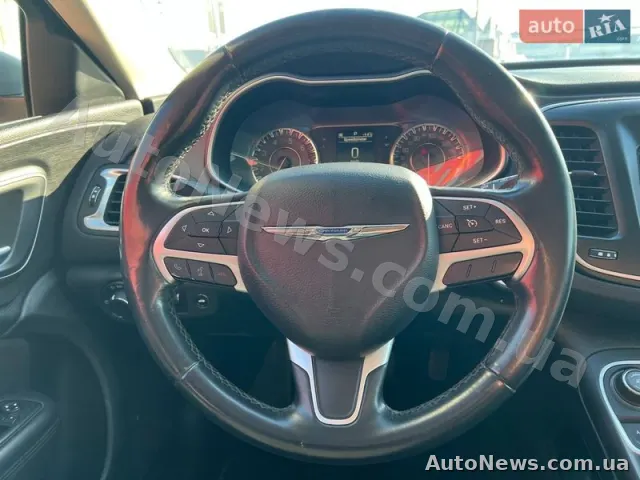 2014 Chrysler 200 — zdjęcie 47 (autoria)