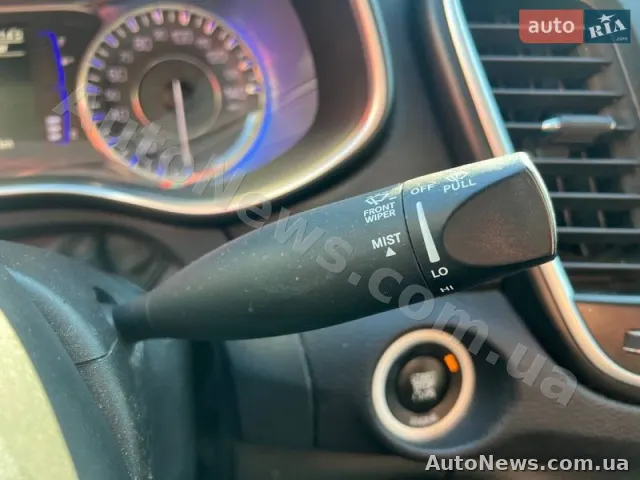2014 Chrysler 200 — zdjęcie 56 (autoria)