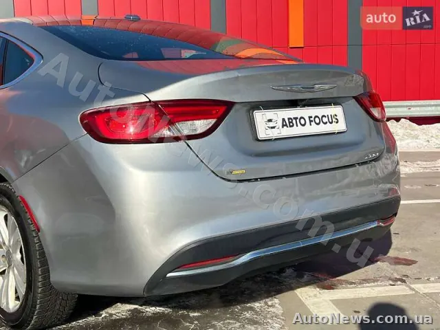 2014 Chrysler 200 — zdjęcie 6 (autoria)