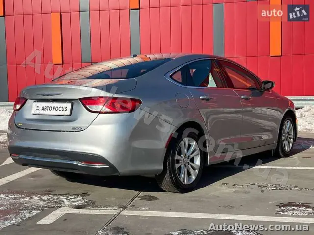 2014 Chrysler 200 — zdjęcie 8 (autoria)