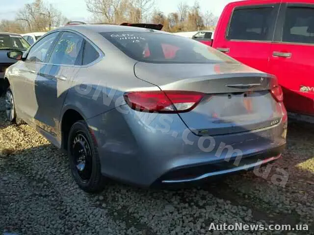 2015 Chrysler 200 — zdjęcie 3 (copart)