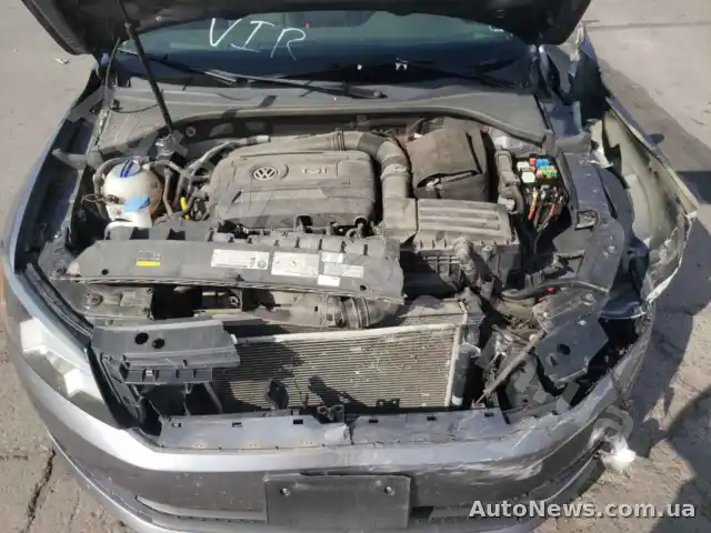 2014 Volkswagen Passat, VIN 1VWAT7A35EC112289, госномер КЕ8097АЕ — фото 7 (copart)