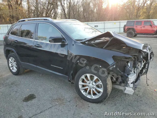 2018 Jeep Grand Cher, VIN 1C4PJLCB5KD203696, nr rej. ВМ0507ЕО — zdjęcie 4 (copart)