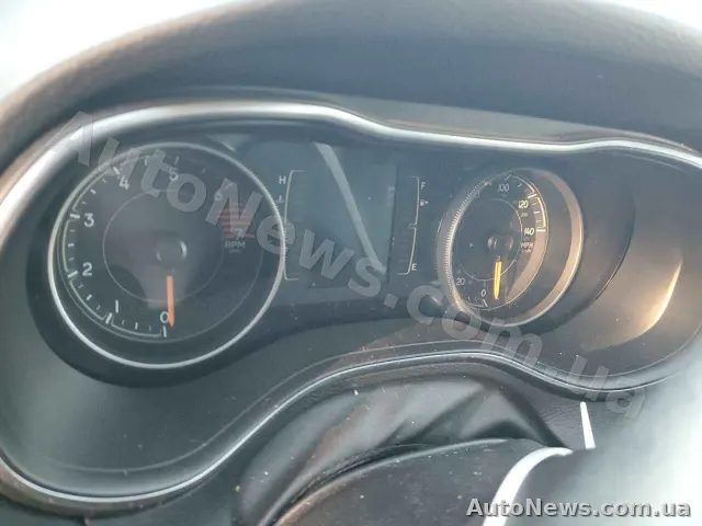 2018 Jeep Grand Cher, VIN 1C4PJLCB5KD203696, nr rej. ВМ0507ЕО — zdjęcie 9 (copart)