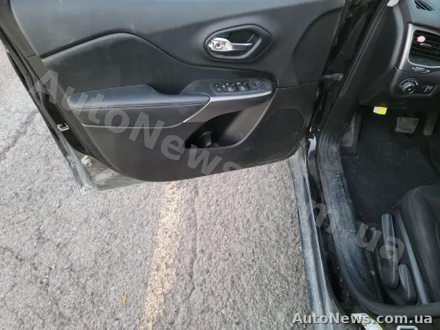 2018 Jeep Grand Cher, VIN 1C4PJLCB5KD203696, nr rej. ВМ0507ЕО — zdjęcie 14 (manheim)