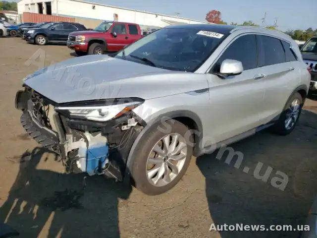 2019 Infiniti QX50, VIN 3PCAJ5M32KF131146 — photo 1 (copart)