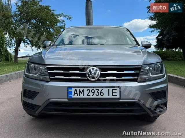 2021 Volkswagen Tiguan, VIN 3VV3B7AX0MM001584 — фото 3 (autoria)