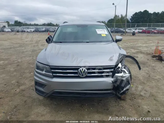 2021 Volkswagen Tiguan, VIN 3VV3B7AX0MM001584 — фото 29 (iaai)