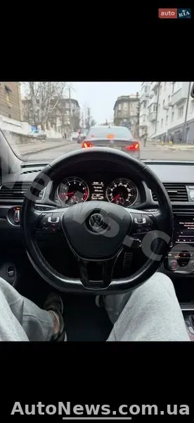 2017 Volkswagen Passat, VIN 1VWDT7A30HC069952, держномер КР3454ІС — фото 5 (autoria)