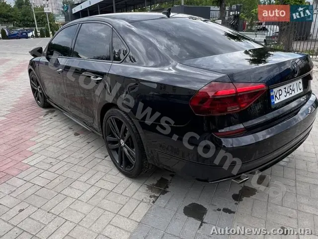 2017 Volkswagen Passat, VIN 1VWDT7A30HC069952, держномер КР3454ІС — фото 9 (autoria)