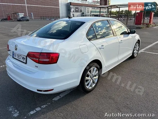 2015 Volkswagen Jetta, VIN 3VWD17AJ3FM344133, держномер КА1837ММ — фото 4 (autoria)