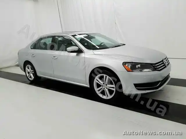 2014 Volkswagen Passat, VIN 1VWBT7A36EC091764, nr rej. НН7774ЕВ — zdjęcie 3 (manheim)