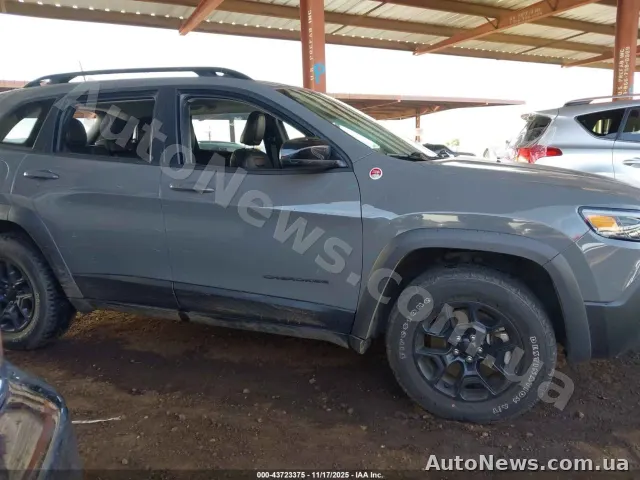 2022 Jeep Cherokee, VIN 1C4PJMBX7ND556318, nr rej. АТ6868ЕР — zdjęcie 13 (iaai)