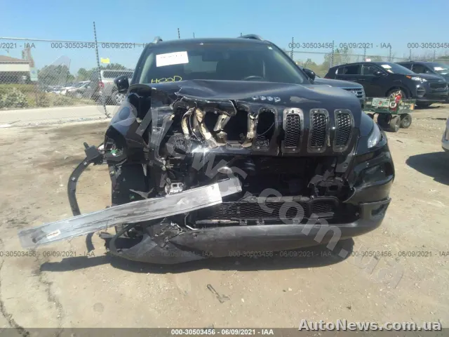 2016 Jeep Cherokee, VIN 1C4PJLCB8GW292031, nr rej. АТ1958НС — zdjęcie 6 (iaai)