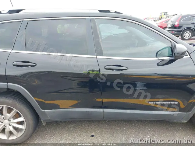 2019 Jeep Cherokee — фото 13 (iaai)